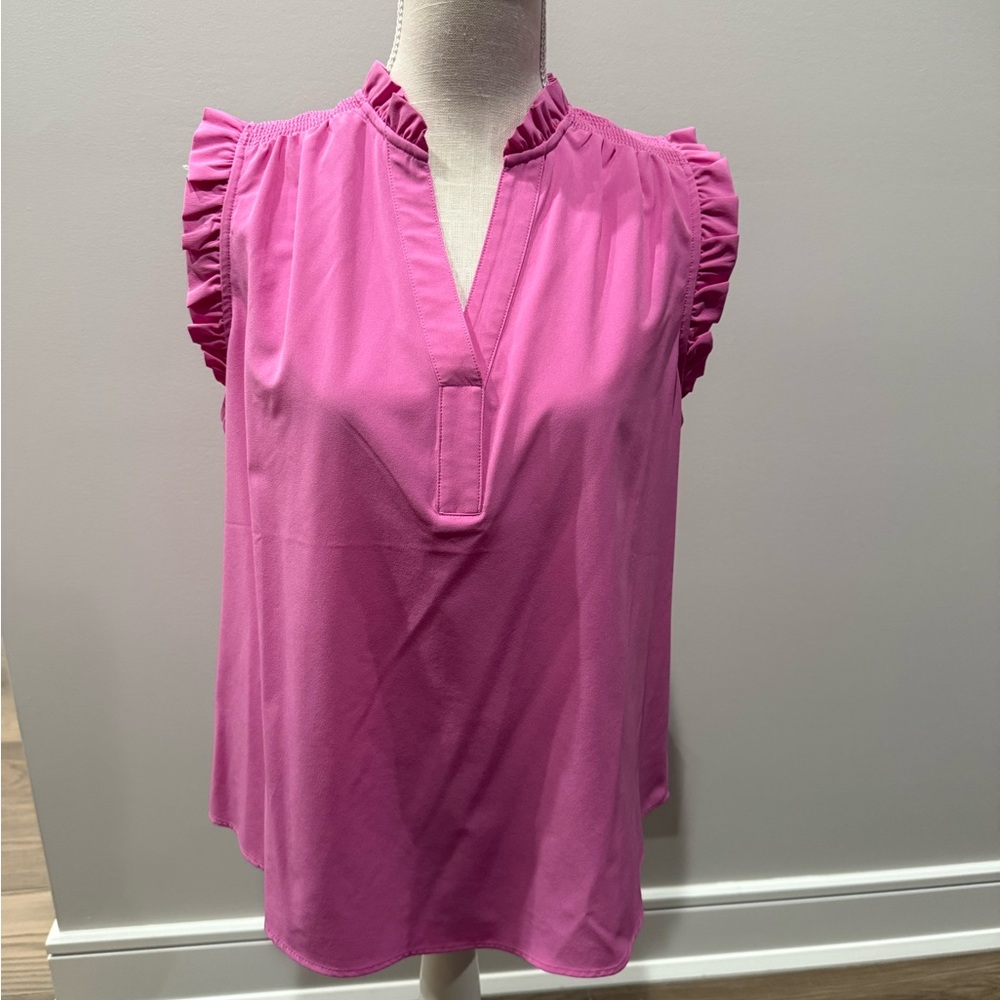 Chico’s Sz12 Ruffled Sleeveless Pink top